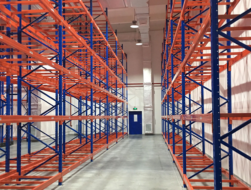 Laatste bedrijfscasus over Gevallenanalyse van selectief de stroomrek van het palletrack+ karton + cantileverrek