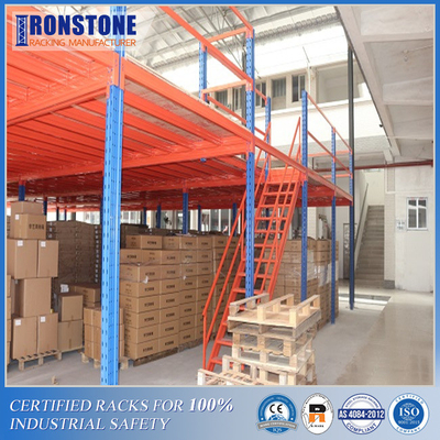 Op maat gemaakte mezzanine rack die de verticale ruimte optimaliseert